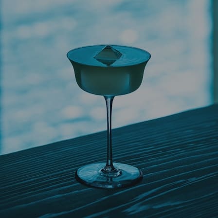 the BAR 真茶亭