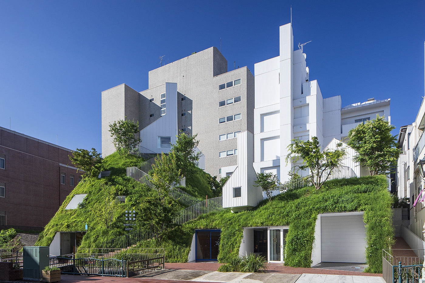 SHIROIYA Hotel / Sou Fujimoto Architects | ArchDaily