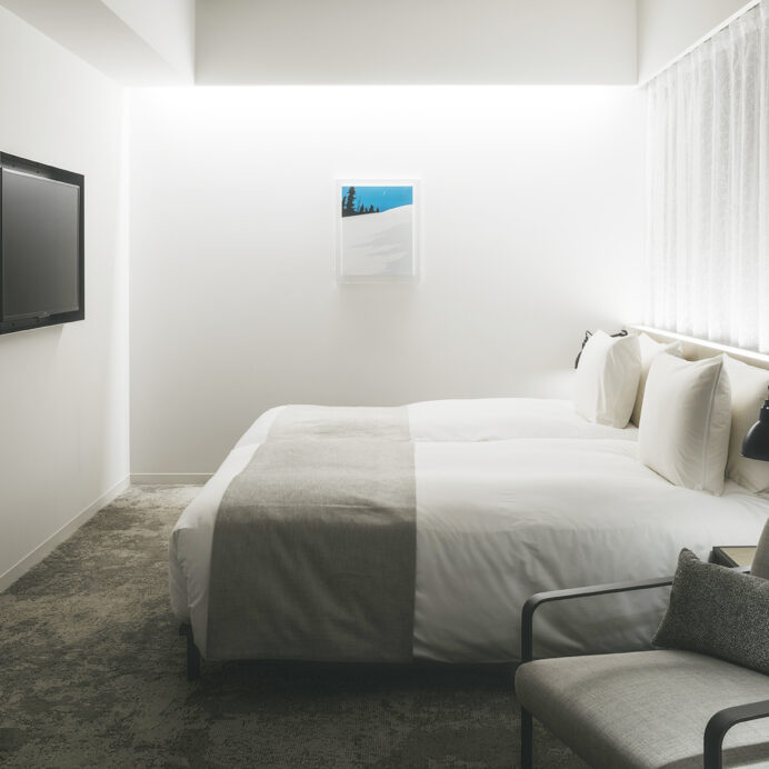 ROOM 13　BRIAN ALFRED